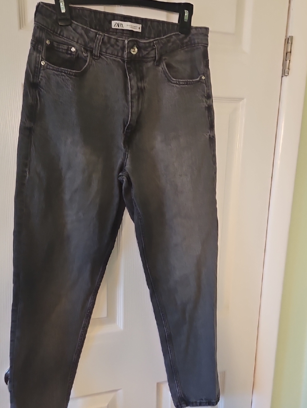 Zara Women's Washed Gray Slim Straight Jeans